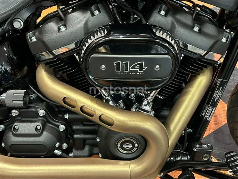 Harley-Davidson Fat Bob – Vista 9