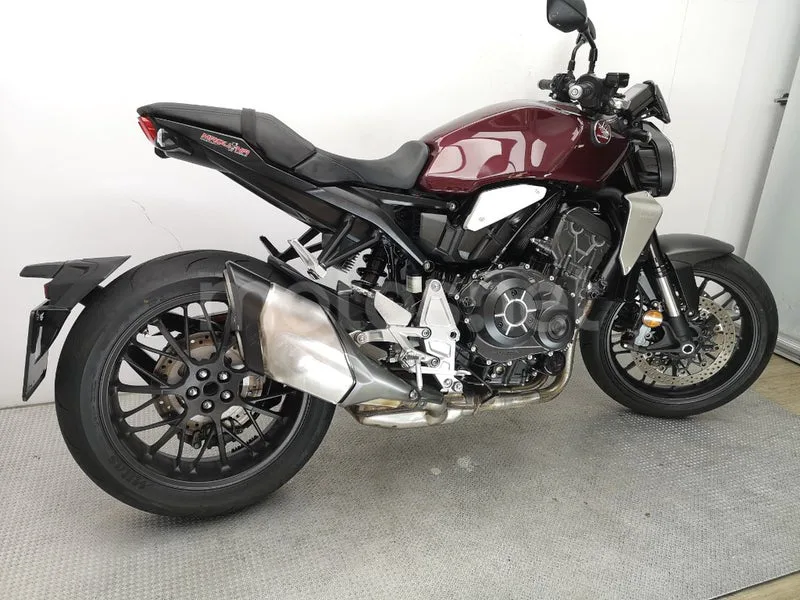 Honda CB 1000R – Vista 4