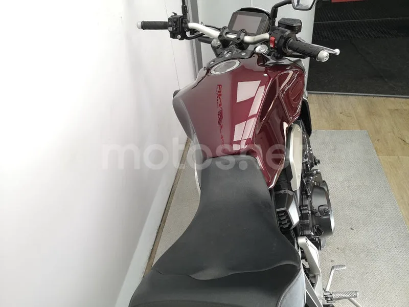 Honda CB 1000R – Vista 7