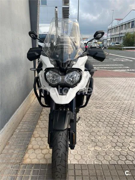 Triumph Tiger Explorer 1200 – Vista 7
