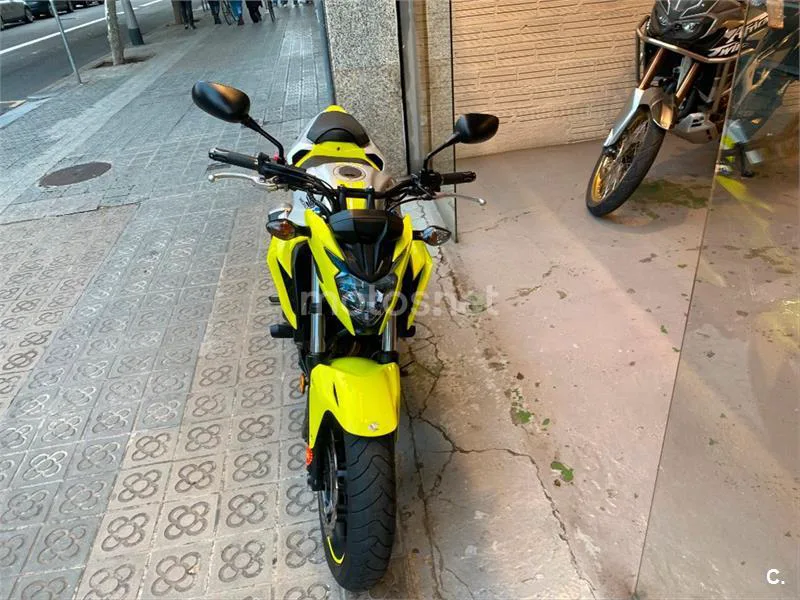 Honda CB 500 F – Vista 4