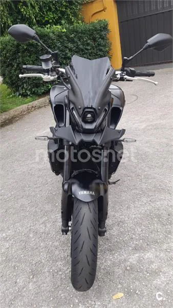 Yamaha MT-09 – Vista 4