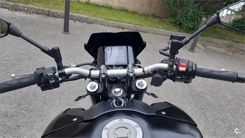 Yamaha MT-09 – Vista 5