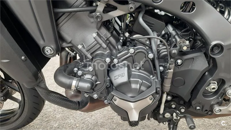 Yamaha MT-09 – Vista 6