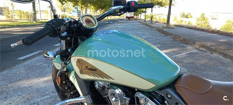 Indian Scout – Vista 16