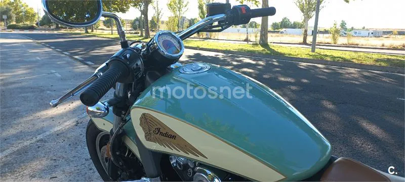 Indian Scout – Vista 8