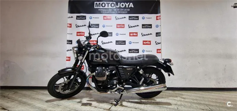 Moto Guzzi V7 II – Vista 3