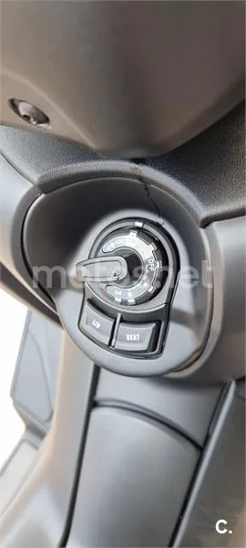 Yamaha XMAX 125 – Vista 5