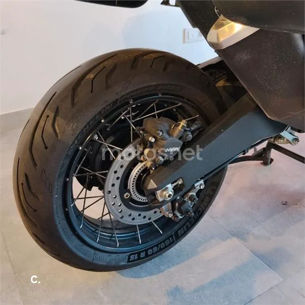 Honda X-ADV – Vista 11