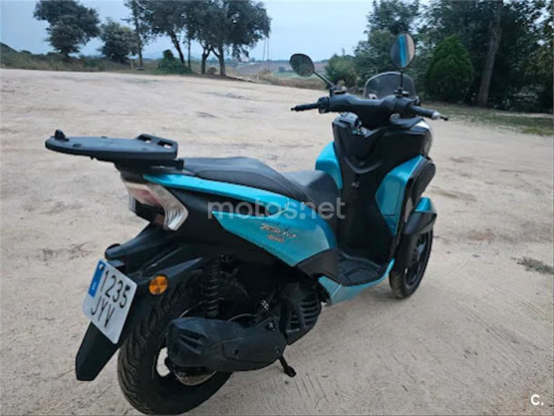 Yamaha Tricity – Vista 7