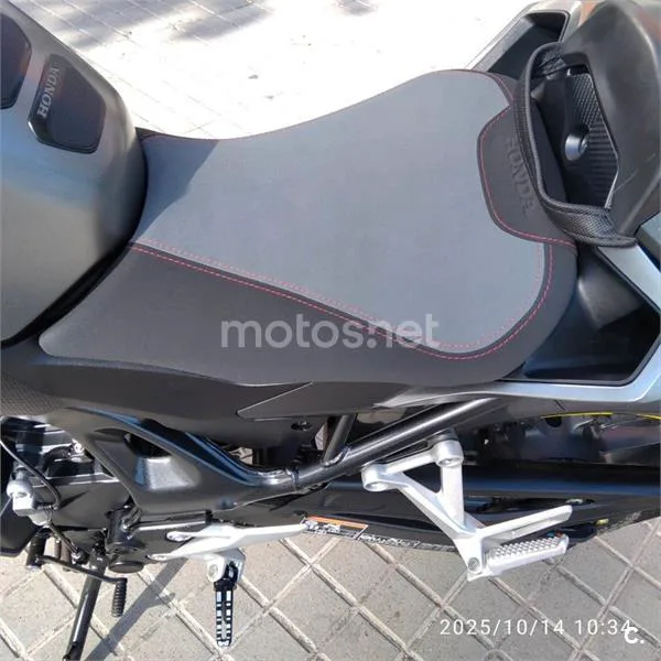 Honda CB 750 Hornet – Vista 7