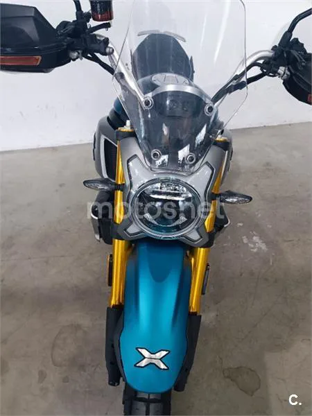 CFMOTO 700CL-X Adventure – Vista 18