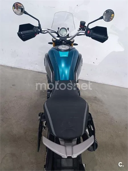 CFMOTO 700CL-X Adventure – Vista 25