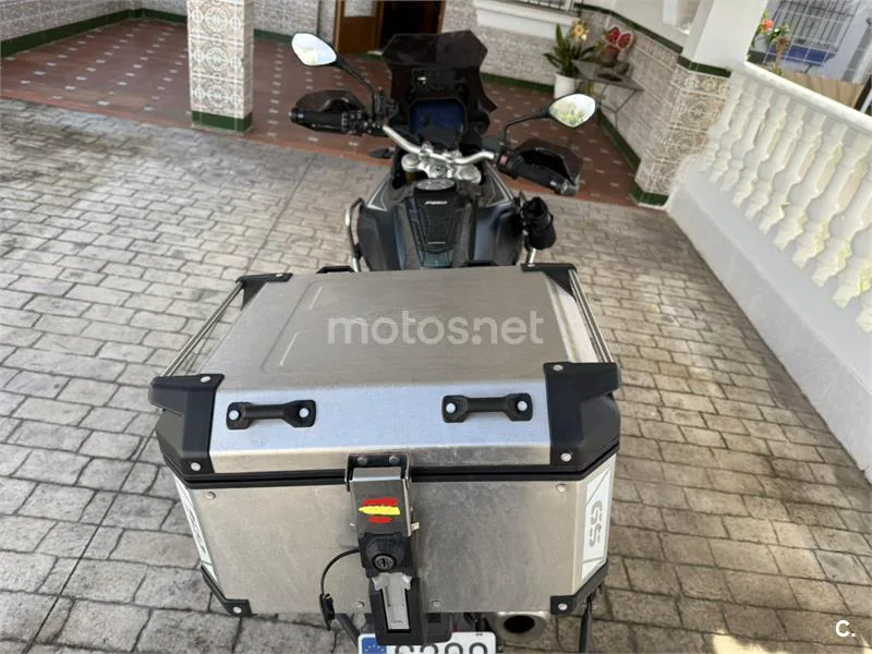 BMW F 850 – Vista 3