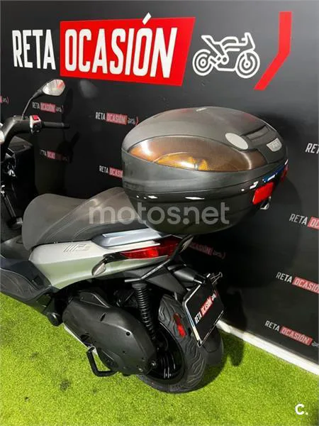 Piaggio MP3 – Vista 4