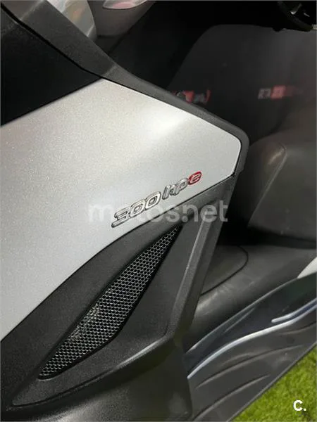 Piaggio MP3 – Vista 5
