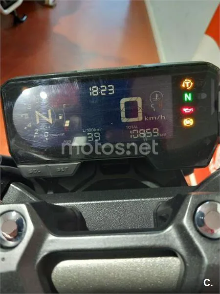 Honda CB 650 R – Vista 3