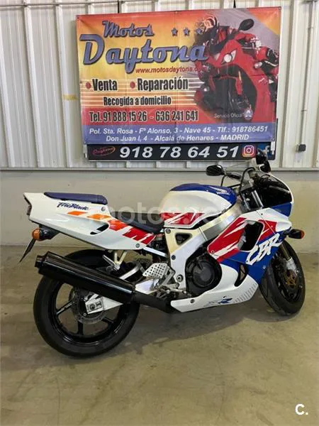 Honda CBR 900 RR Fireblade – Vista 5