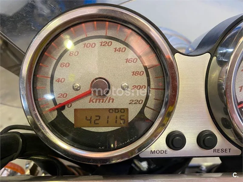 Kawasaki VN 1600 Mean Streak – Vista 4