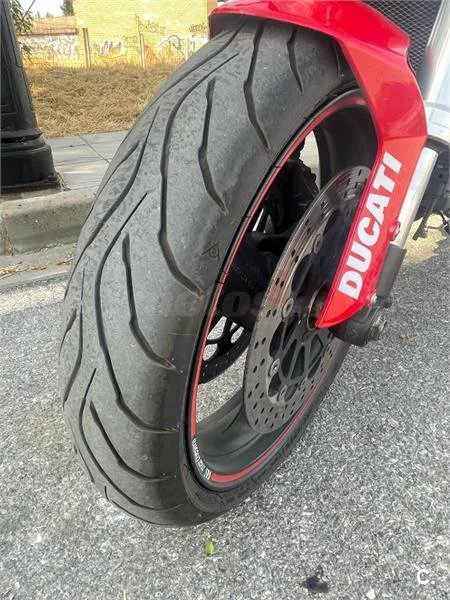 Ducati Monster 696 – Vista 7