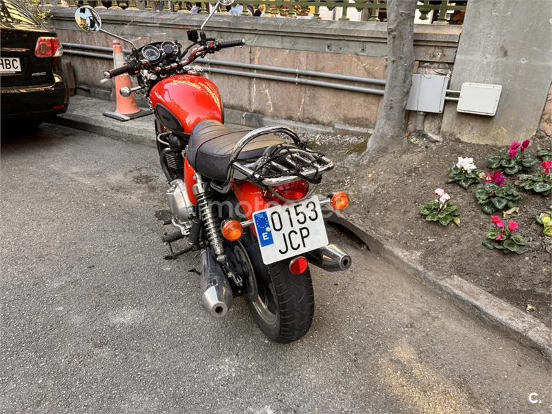 Triumph Bonneville SE – Vista 5