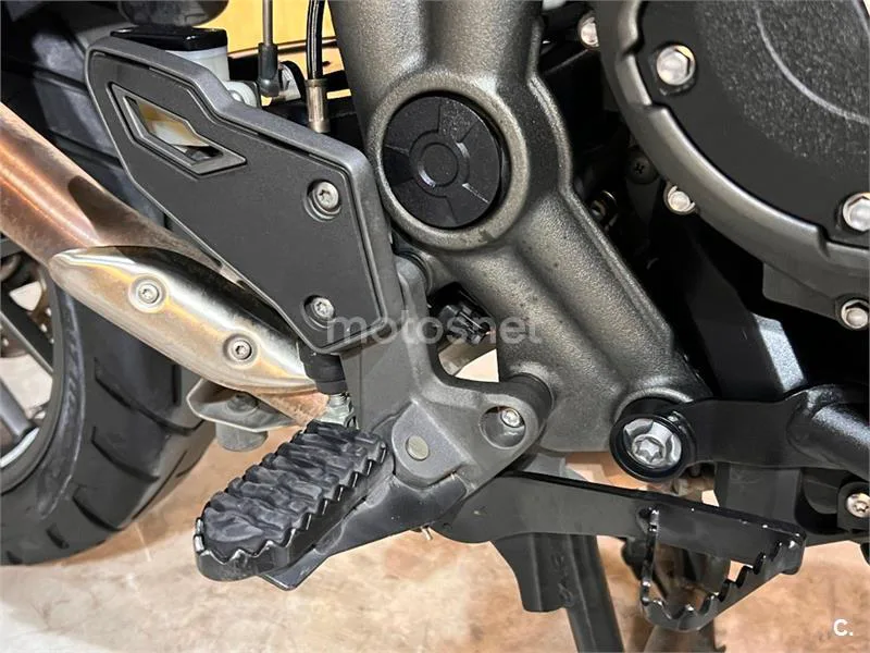 Triumph Tiger Explorer 1200 – Vista 16