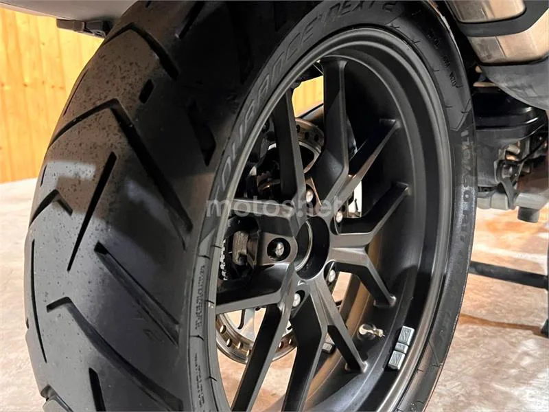 Triumph Tiger Explorer 1200 – Vista 19