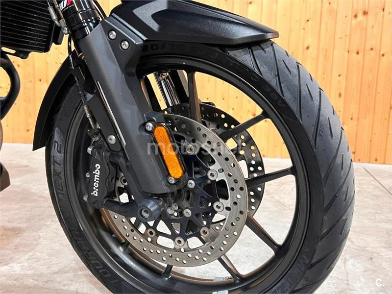 Triumph Tiger Explorer 1200 – Vista 6