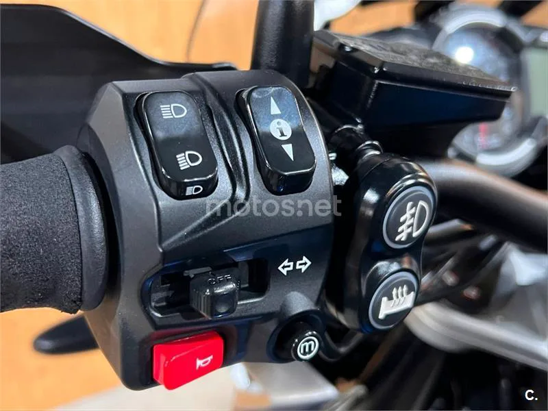 Triumph Tiger Explorer 1200 – Vista 54