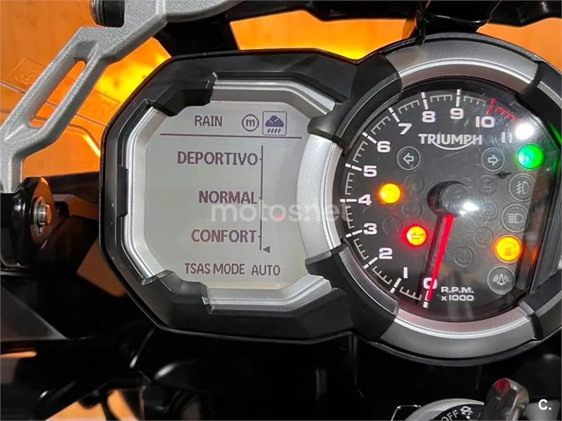 Triumph Tiger Explorer 1200 – Vista 58