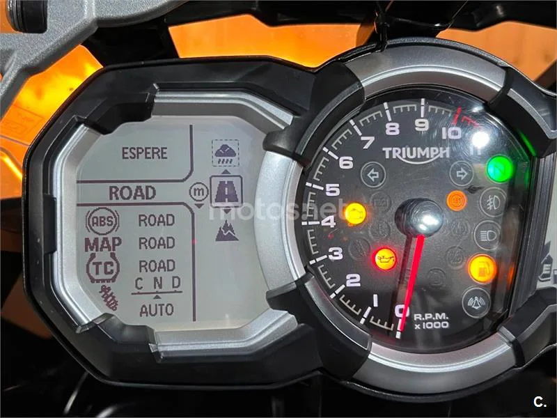 Triumph Tiger Explorer 1200 – Vista 68
