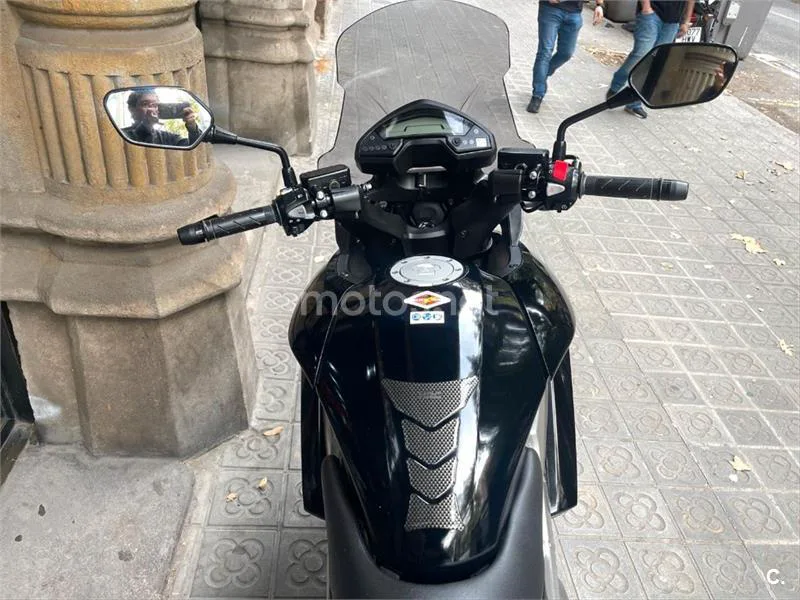 Honda VFR 800 – Vista 14