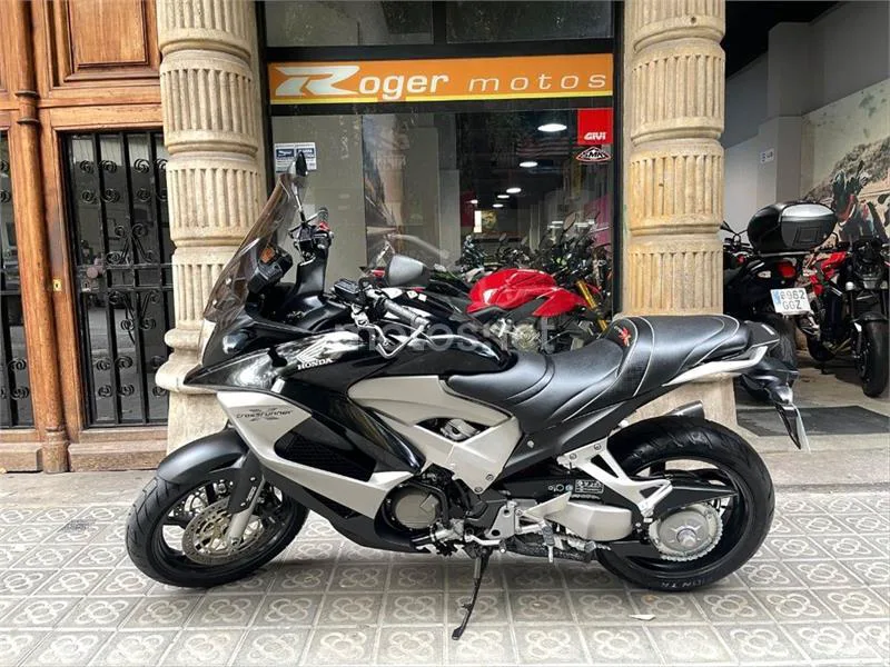 Honda VFR 800 – Vista 5