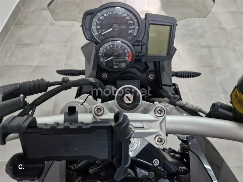 BMW F 800 R – Vista 14