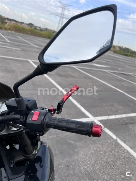 Kawasaki Z 800 – Vista 8