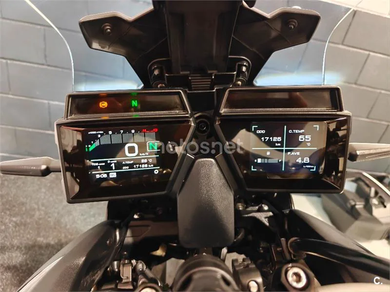 Yamaha Tracer 9 – Vista 6