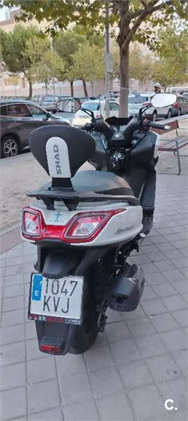Kymco Super Dink 125 – Vista 4