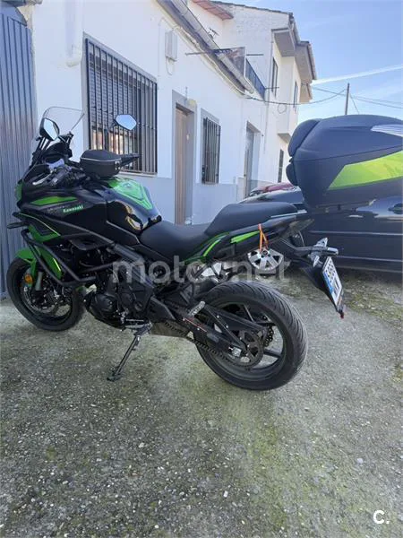 Kawasaki Versys – Vista 5