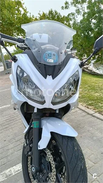 Kawasaki ER-6F – Vista 5