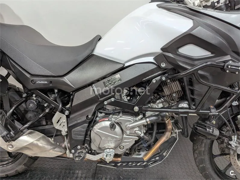 Suzuki V-Strom 650 – Vista 8
