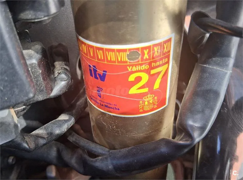 Yamaha R6 – Vista 12