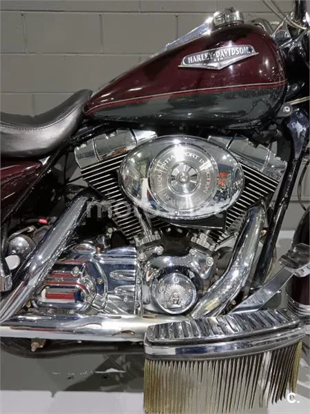 Harley-Davidson Road King Classic – Vista 3