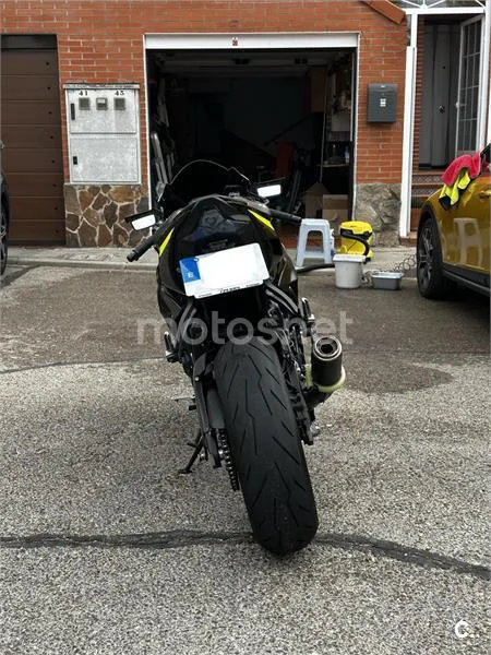 Kawasaki ZX-6R – Vista 3