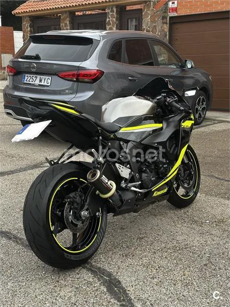 Kawasaki ZX-6R – Vista 5