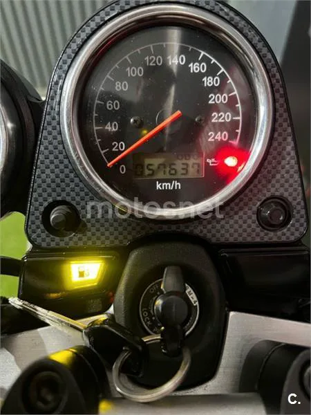 Suzuki SV 650 – Vista 6