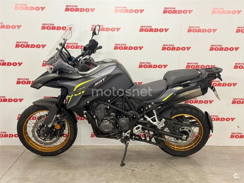 QJ Motor SRT 550 X – Vista 4