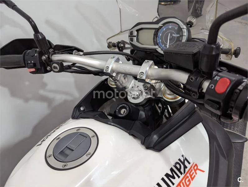 Triumph Tiger 800 – Vista 10