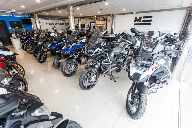 BMW G 650 Xcountry – Vista 16