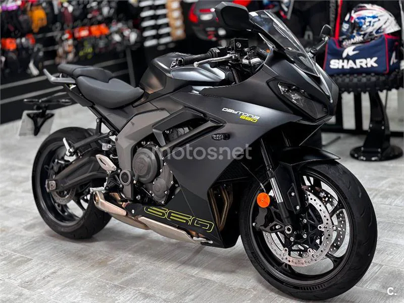 Triumph Daytona 660 7990 € 2025 Pontevedra - 2