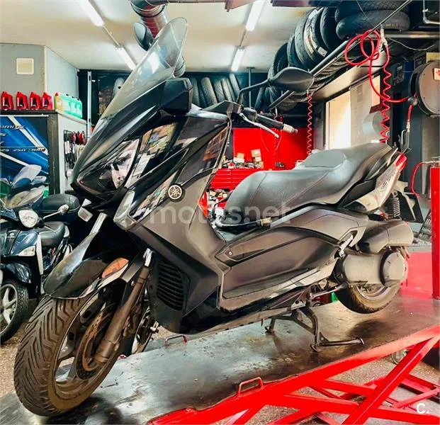 Yamaha XMAX 250 – Vista 3